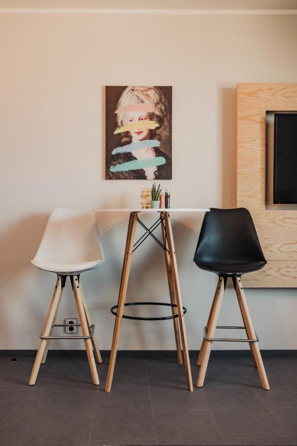 Beautiful New Studio, 400M From The Square Appartement Plzeň Buitenkant foto