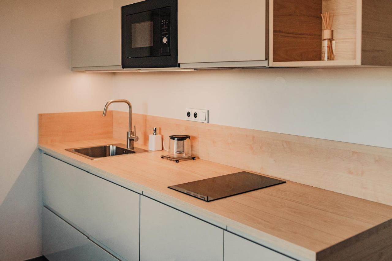 Beautiful New Studio, 400M From The Square Appartement Plzeň Buitenkant foto