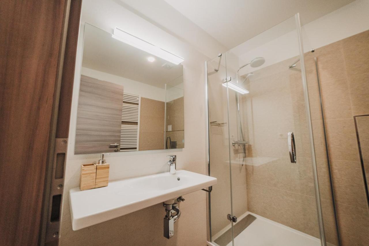 Beautiful New Studio, 400M From The Square Appartement Plzeň Buitenkant foto